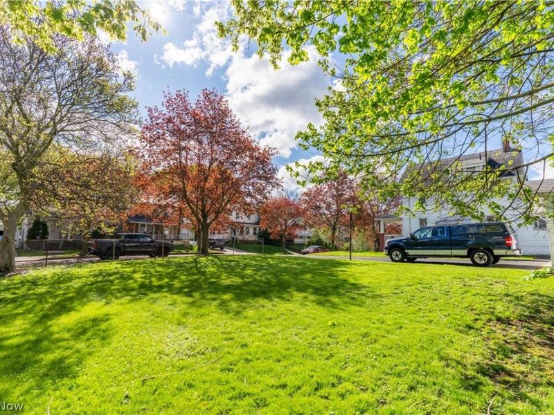 296 Kryder Avenue , Akron, OH 44305 Photo 4