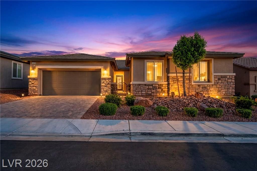 6928 Laurel Falls Court, Las Vegas, NV 89149
