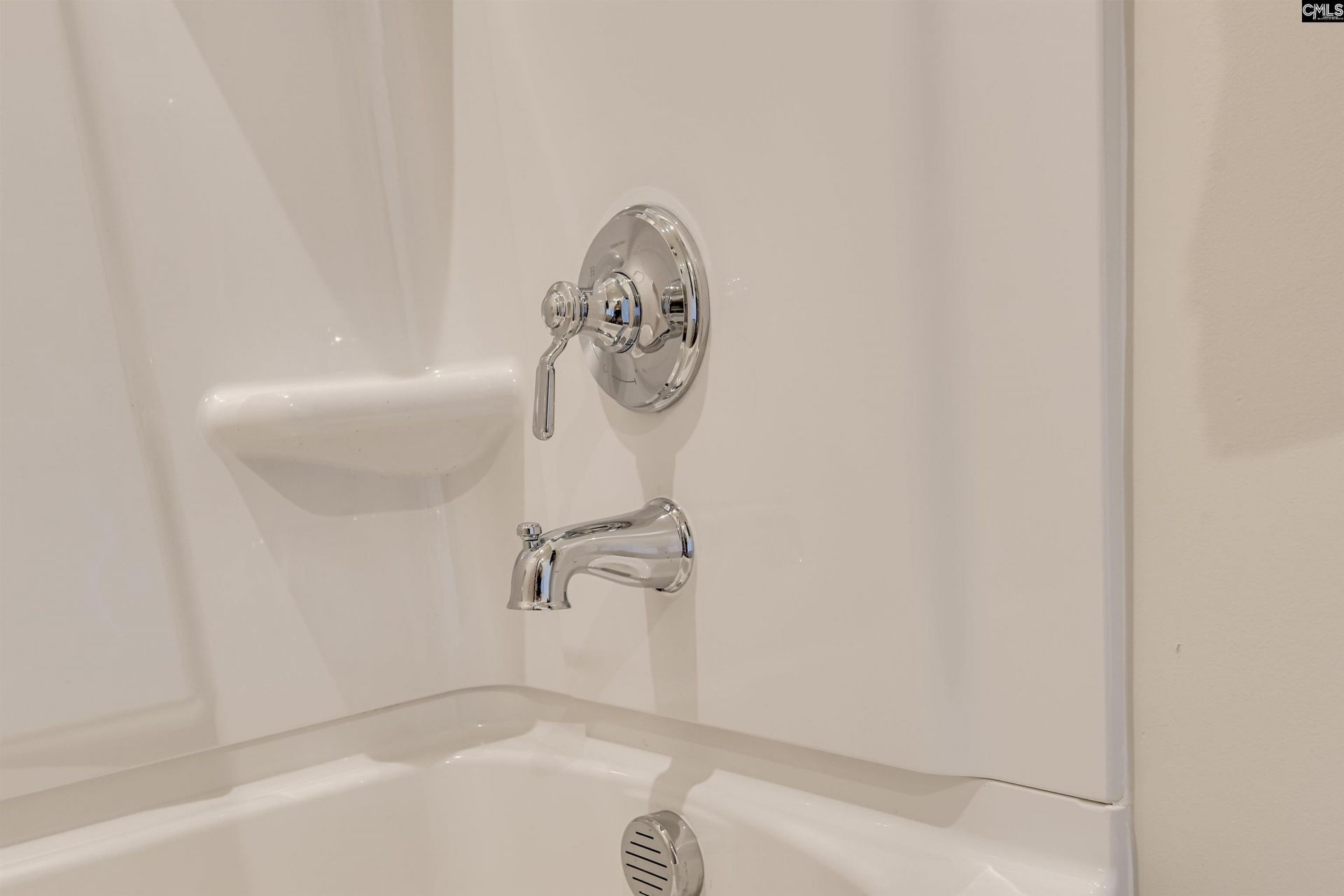 313 Welbeck Road  Photo 46