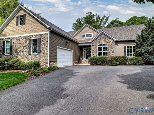 9942 Westhampton Glen Place , Henrico, VA 23238