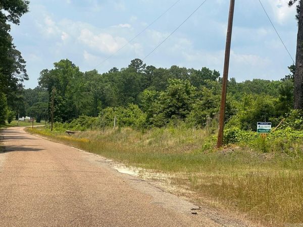 6-19-20 Columbia CR 7 , Emerson, AR 71740