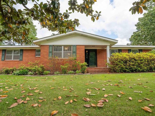 1023 Lakeshore Drive , Heber Springs, AR 72543