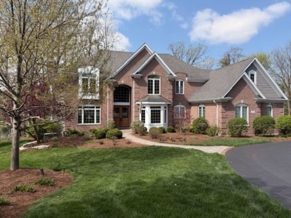50 Whitetail Lane, Barrington, IL 60010