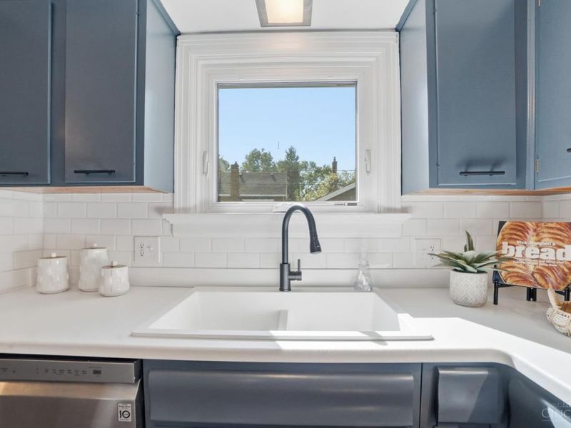 8375 Roland Avenue, Springfield Twp., OH 45216 Photo 17