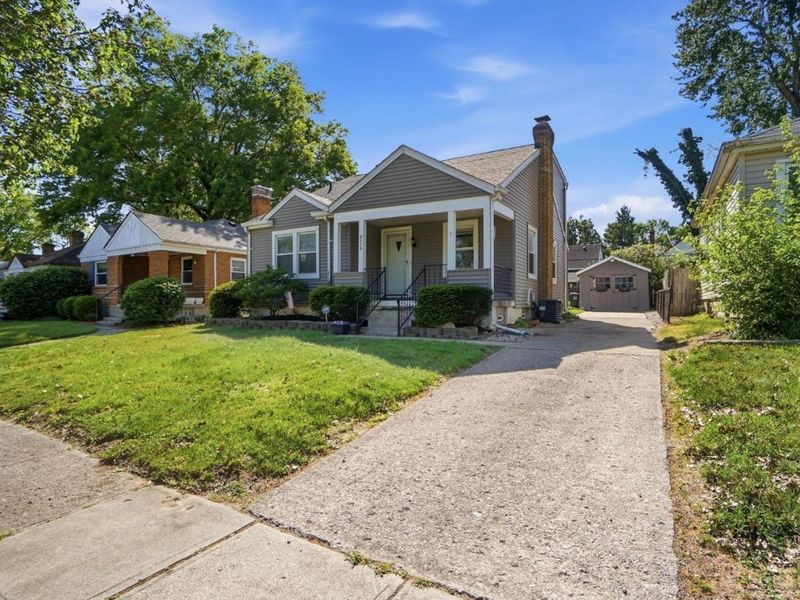 8375 Roland Avenue, Springfield Twp., OH 45216 Photo 2