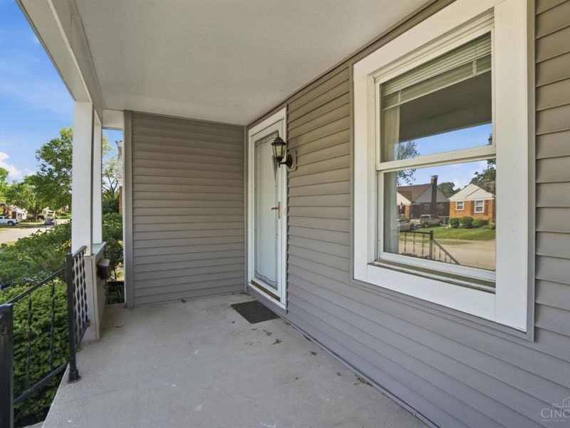 8375 Roland Avenue, Springfield Twp., OH 45216 Photo 4