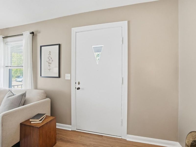 8375 Roland Avenue, Springfield Twp., OH 45216 Photo 5