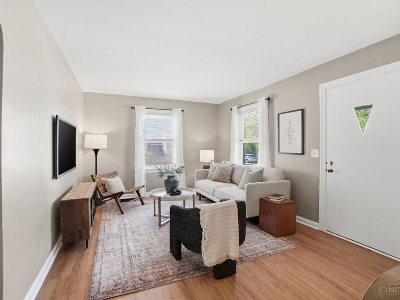 8375 Roland Avenue, Springfield Twp., OH 45216 Photo 7