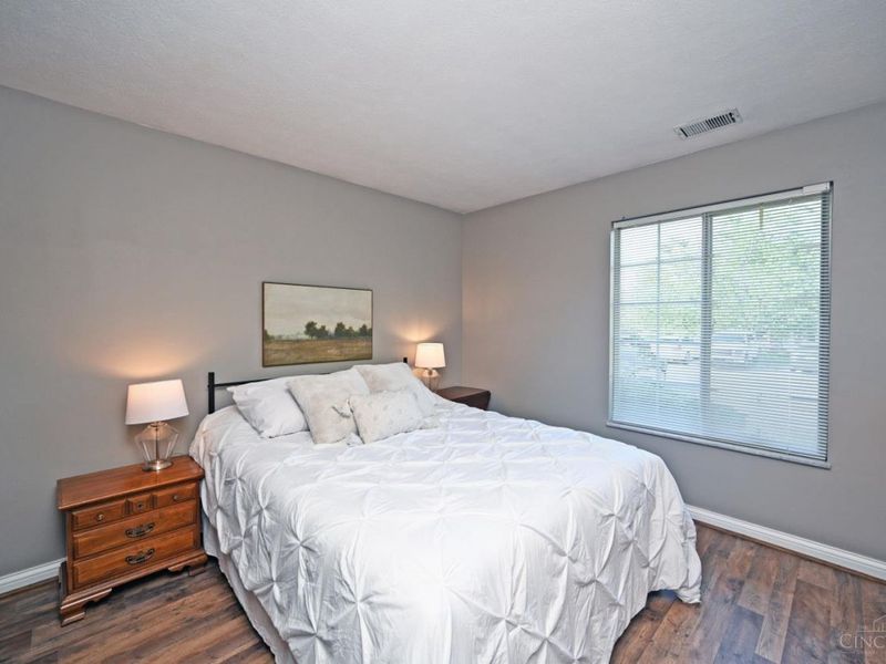 5203 Eaglesnest Drive S, Unit 91, Green Township, OH 45248 Photo 26