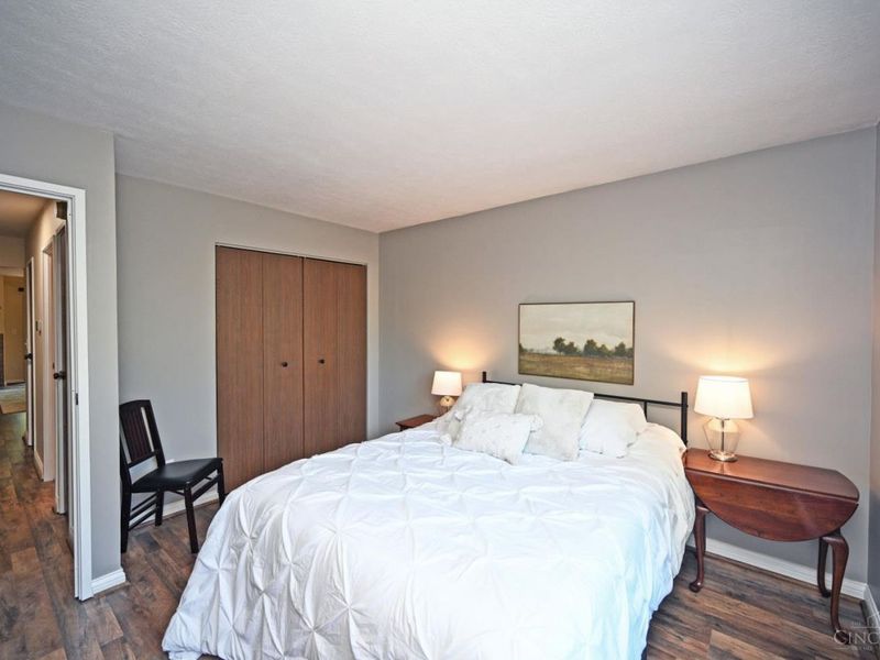 5203 Eaglesnest Drive S, Unit 91, Green Township, OH 45248 Photo 27