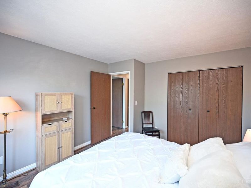 5203 Eaglesnest Drive S, Unit 91, Green Township, OH 45248 Photo 28