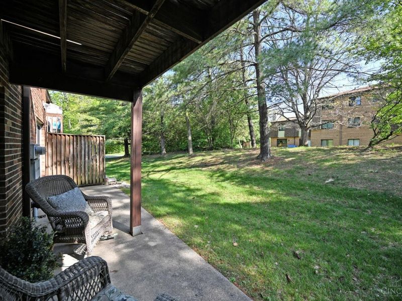 5203 Eaglesnest Drive S, Unit 91, Green Township, OH 45248 Photo 31