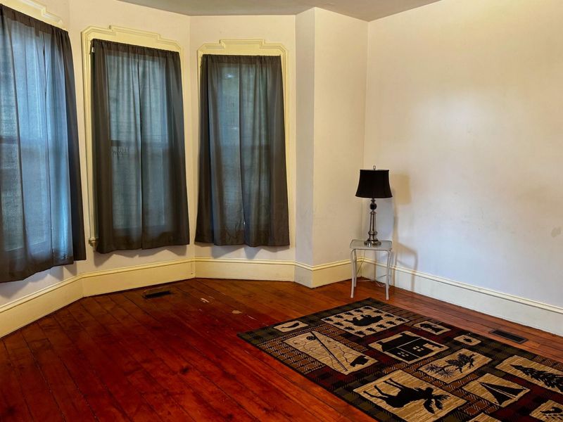 338 E Mulberry Street, Lancaster, OH 43130 Photo 4