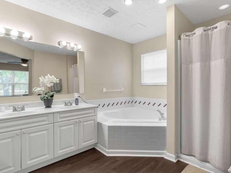 480 Mill Wood Boulevard , Marysville, OH 43040 Photo 23