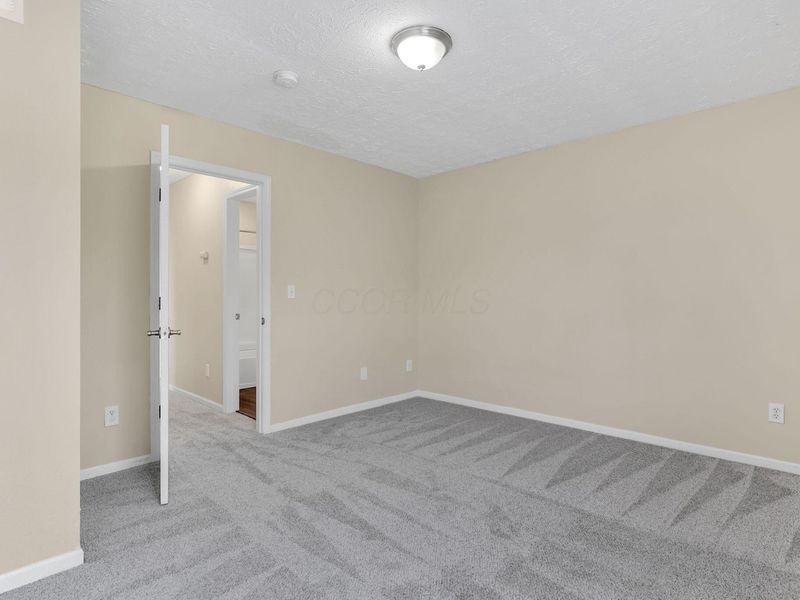 480 Mill Wood Boulevard, Marysville, OH 43040 Photo 32