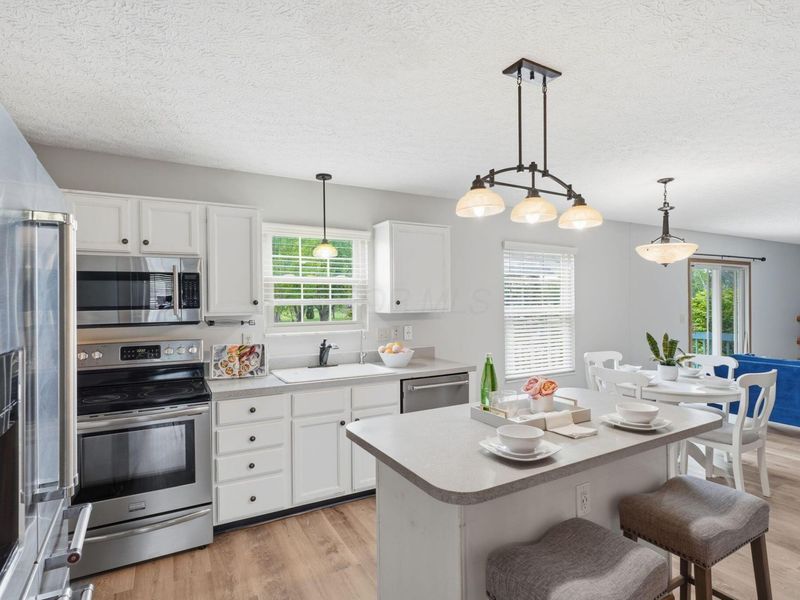 8541 Leader Drive, Galloway, OH 43119 Photo 8