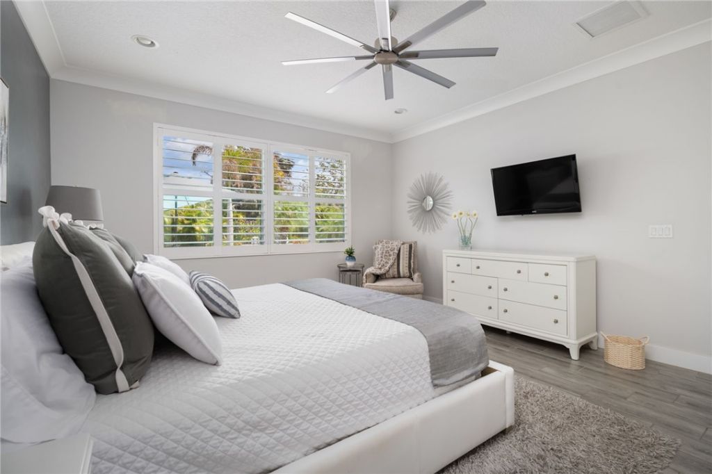 1195 Camelot Way, Vero Beach, FL 32966 Photo