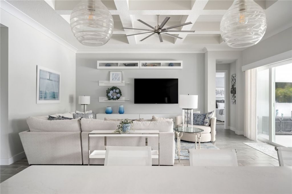 1195 Camelot Way, Vero Beach, FL 32966 Photo