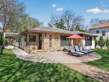 520 W Minnehaha Parkway, Minneapolis, MN 55419