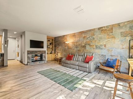 11290 Stanford Court Ln #207, Unit 207, Gold River, CA 95670 Photo