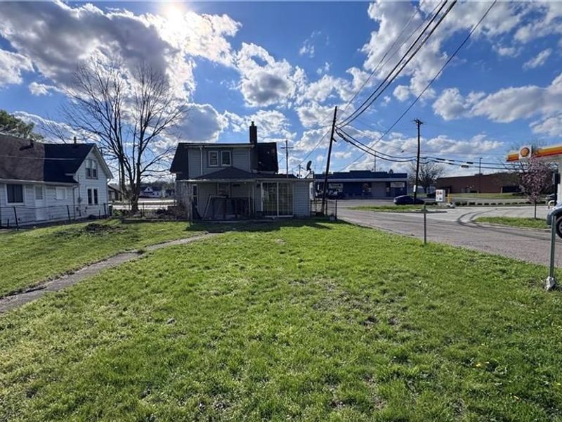 831 S Market Street, Troy, OH 45373 Photo 8