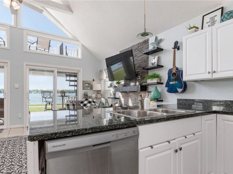 39 Rosebraugh Circle , Buckeye Lake, OH 43008 Photo 17