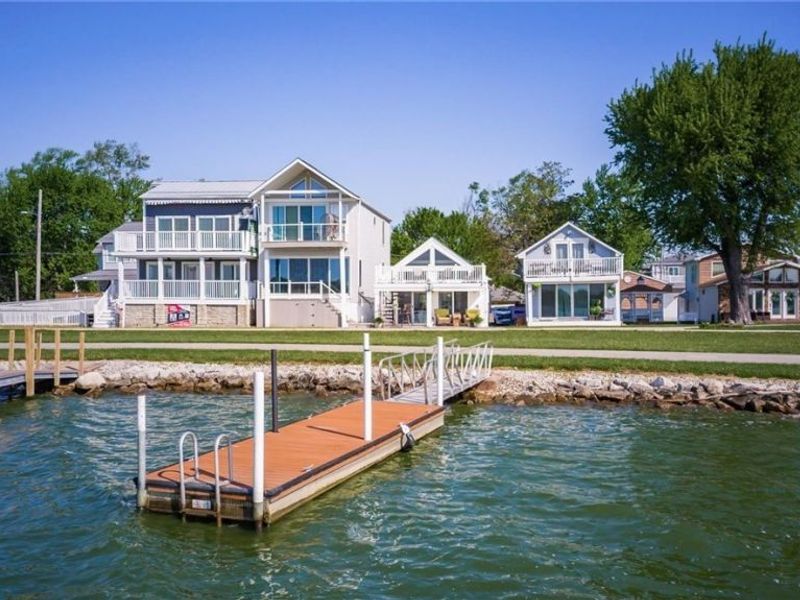 39 Rosebraugh Circle , Buckeye Lake, OH 43008 Photo 2