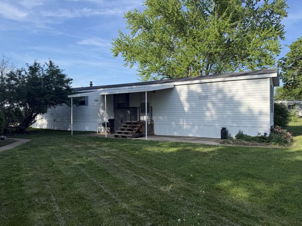 88 Willowwood Circle, Urbana, OH 43078