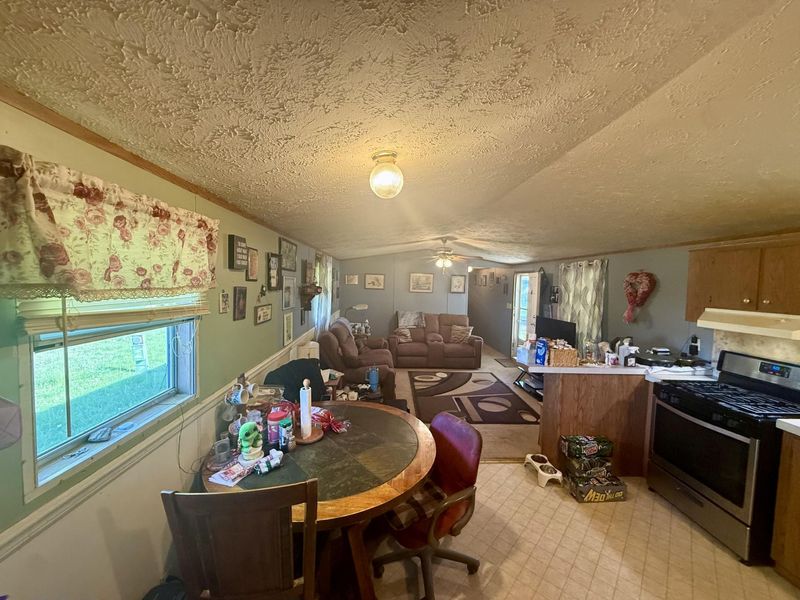 88 Willowwood Circle, Urbana, OH 43078 Photo 4