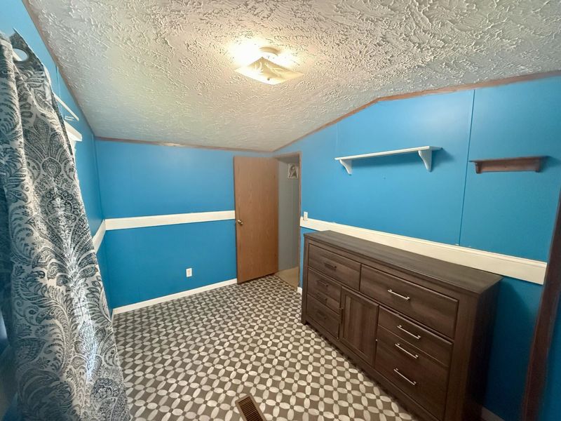 88 Willowwood Circle, Urbana, OH 43078 Photo 6