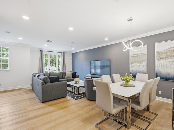 1050 E Heritage Club Circle, Delray Beach, FL 33483