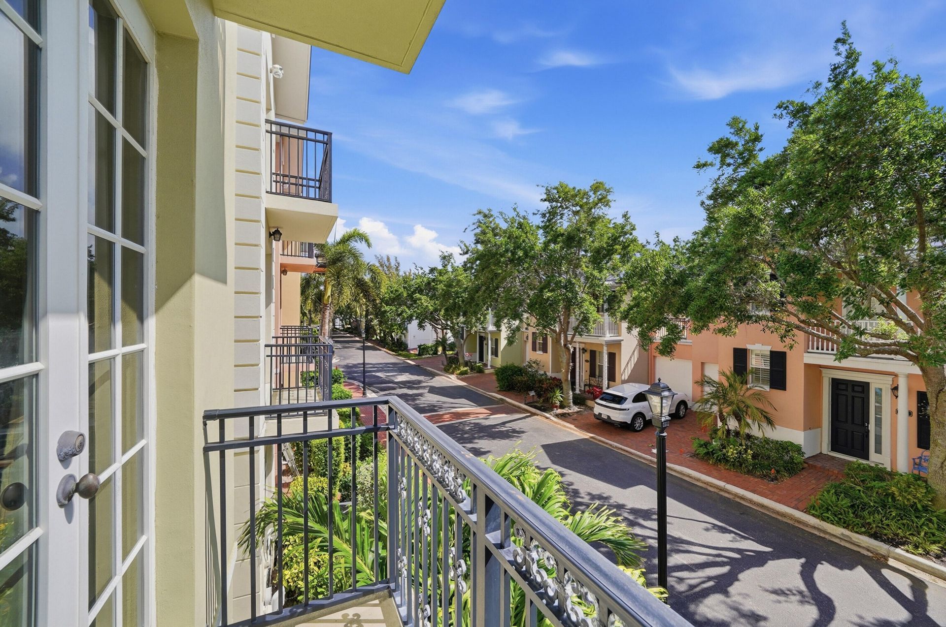1050 E Heritage Club Circle, Delray Beach, FL 33483 Photo