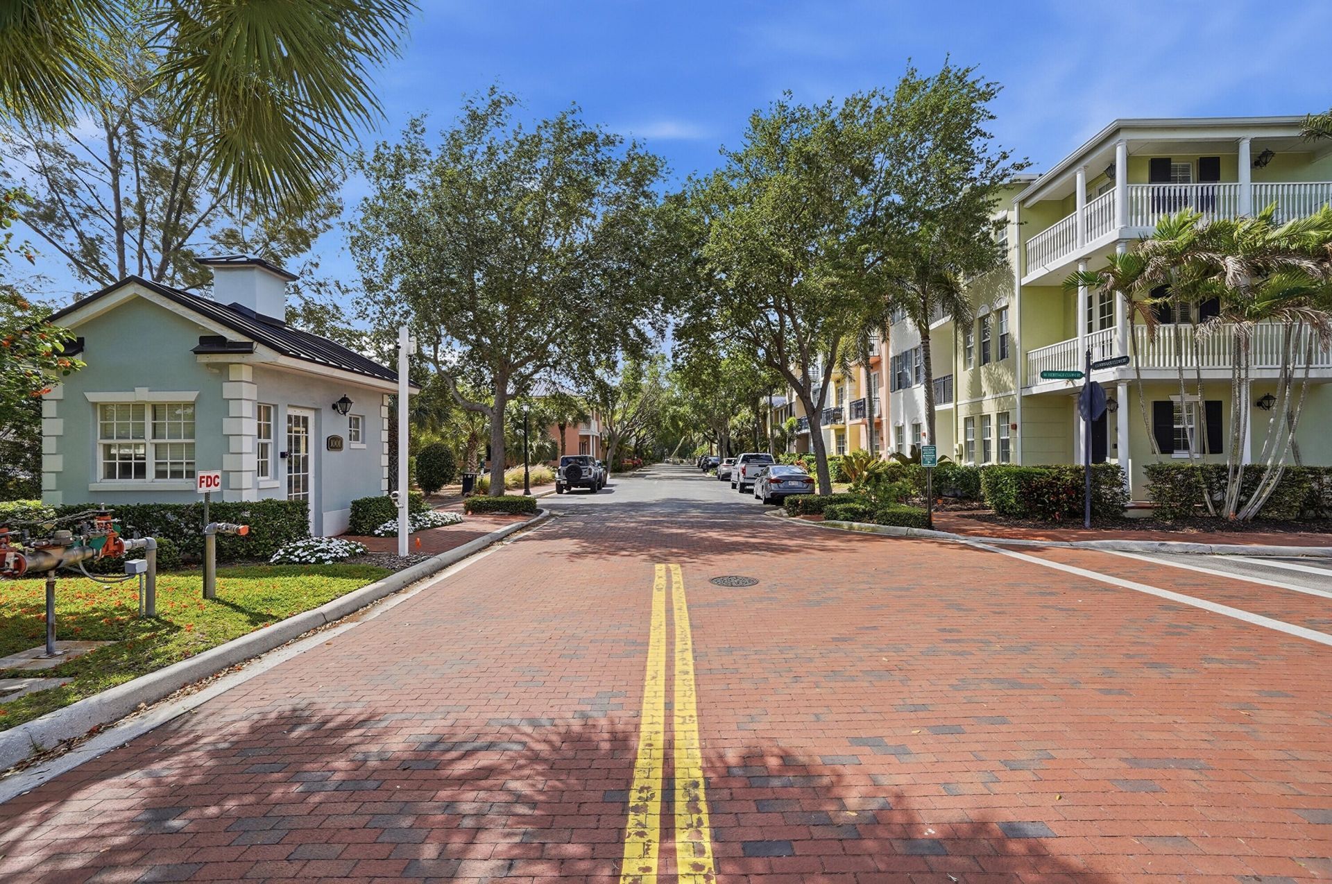 1050 E Heritage Club Circle, Delray Beach, FL 33483 Photo