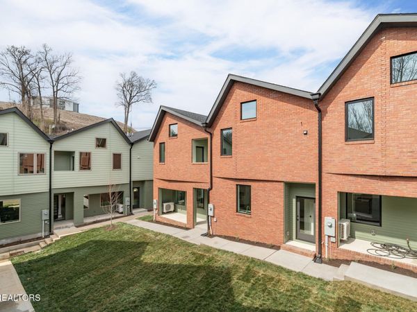 2600 Sevier Ave, Knoxville, TN 37920