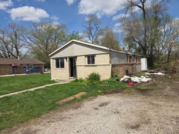 4132 W 138th Street , Robbins, IL 60472