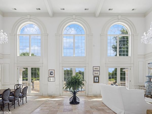 5N113 Burr Road , St. Charles, IL 60175