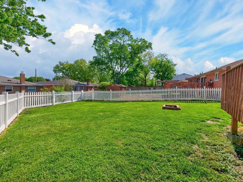 6950 april Drive, Colerain Township, OH 45239 Photo 45