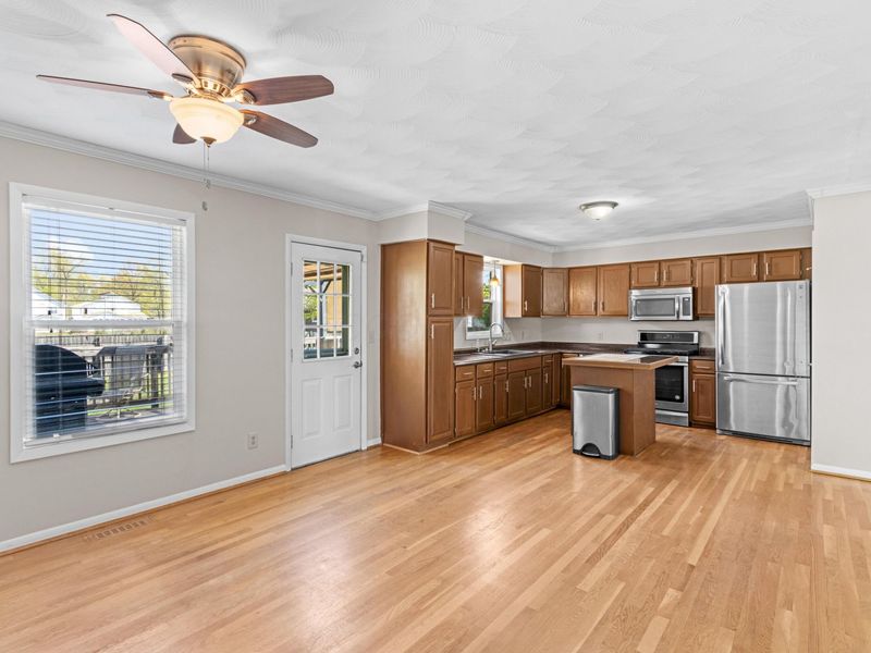 3698 Earl Avenue, Columbus, OH 43219 Photo 10