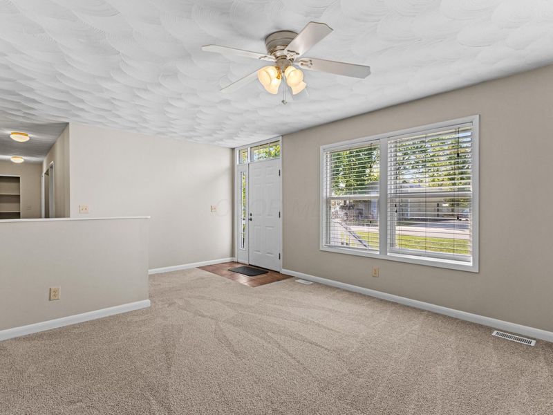 3698 Earl Avenue, Columbus, OH 43219 Photo 5