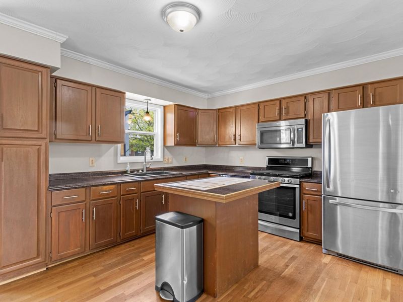 3698 Earl Avenue, Columbus, OH 43219 Photo 9