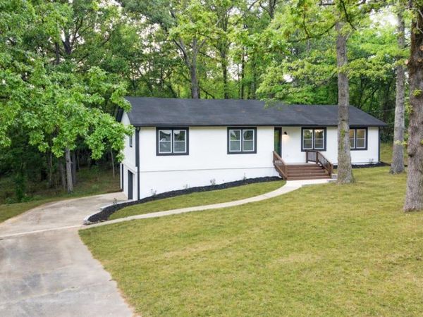 6581 Kellogg Drive, Acworth, GA 30102