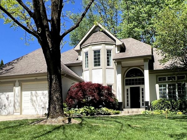 6012 Leatherback Drive, Columbus, IN 47201