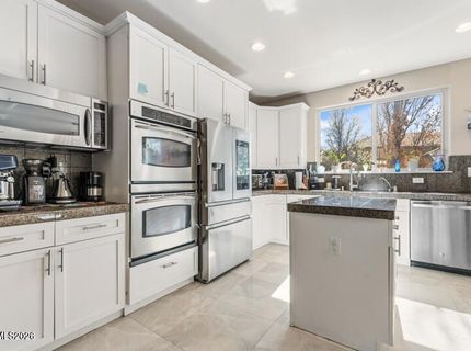 6501 Lonnie Court, Sparks, NV 89436 Photo