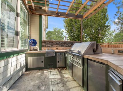 6501 Lonnie Court, Sparks, NV 89436 Photo