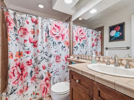 6501 Lonnie Court, Sparks, NV 89436 Photo