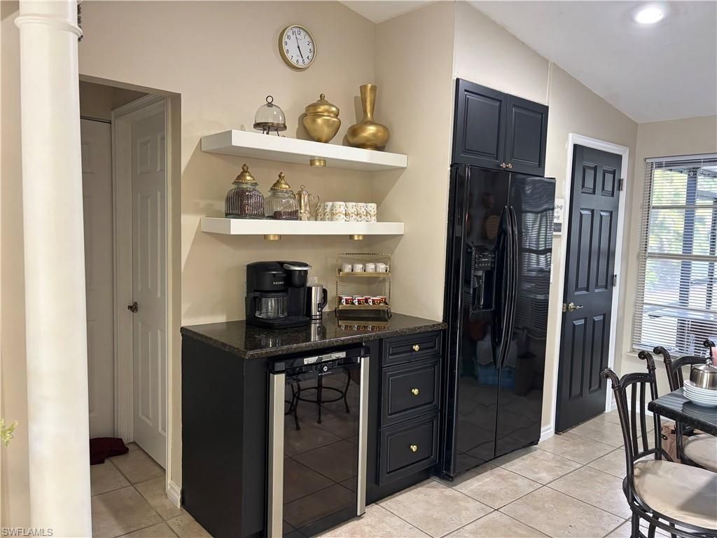 1156 Oakes Blvd, Naples, FL 34119 Photo