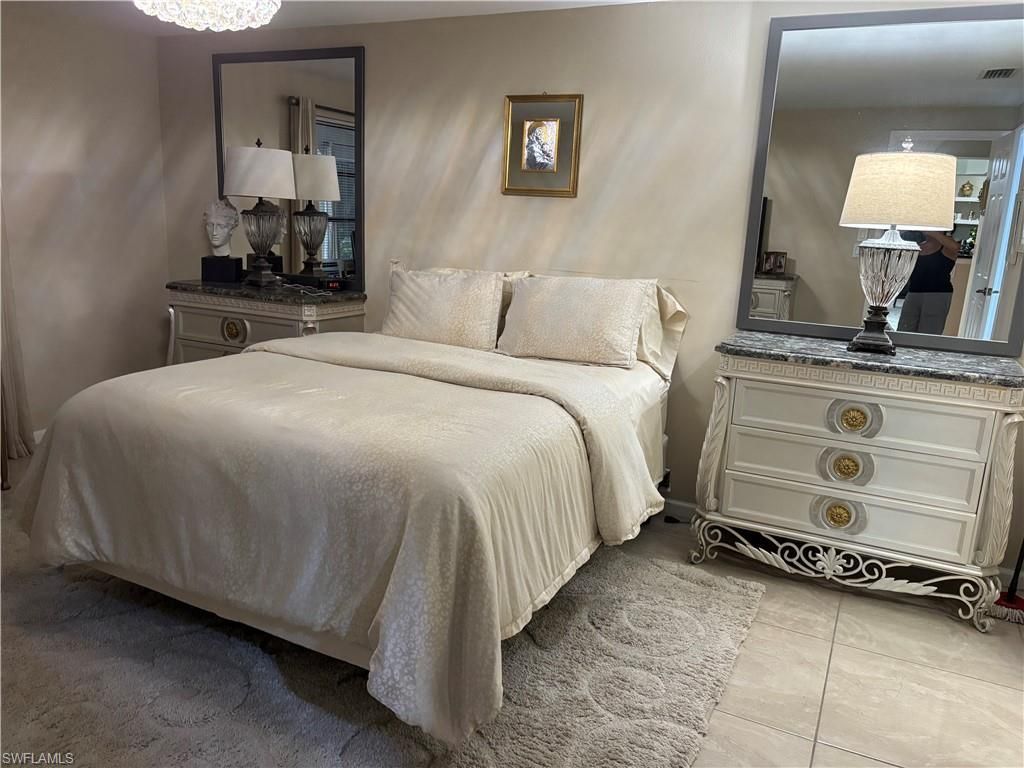 1156 Oakes Blvd, Naples, FL 34119 Photo