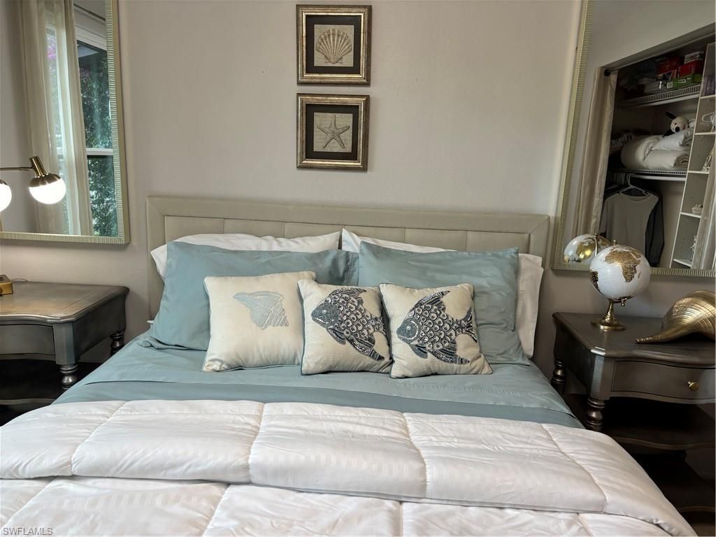 1156 Oakes Blvd, Naples, FL 34119 Photo