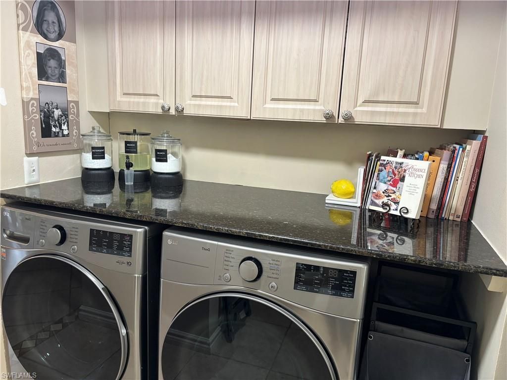 1156 Oakes Blvd, Naples, FL 34119 Photo