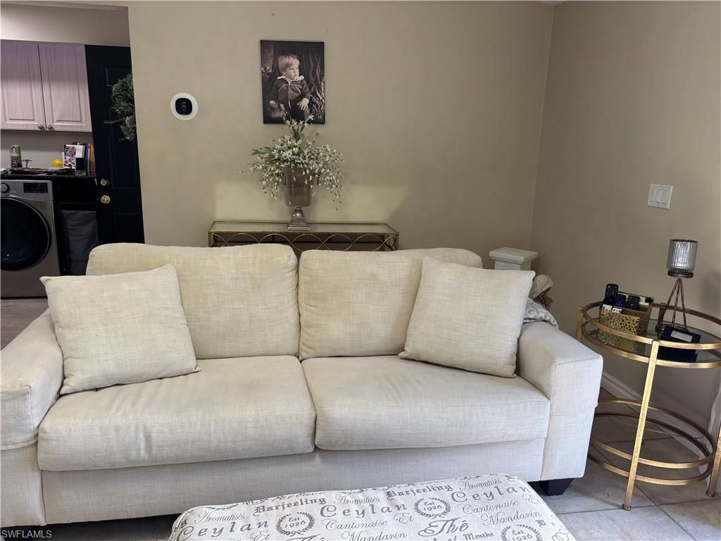 1156 Oakes Blvd, Naples, FL 34119 Photo